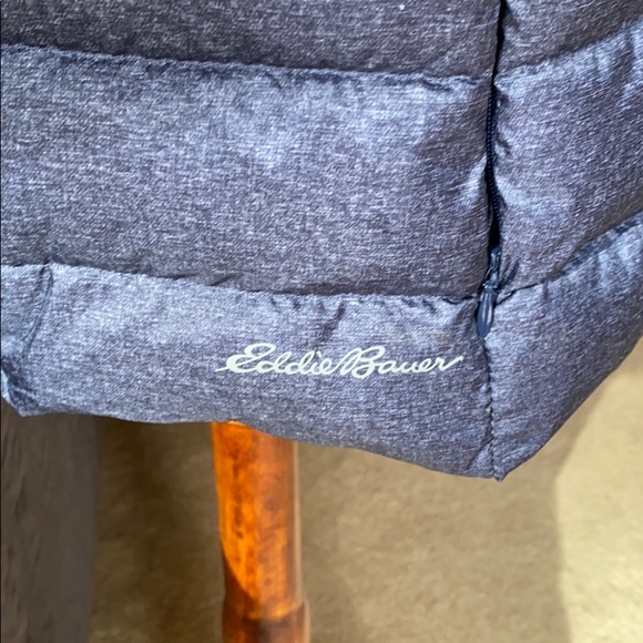 Eddie Bauer EB650 down vest - Picture 2 of 5